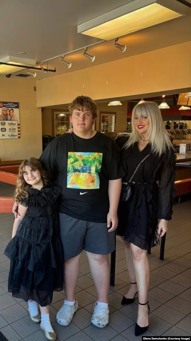 "Грустно, что не будет Зеленского": о чем говорят на Аляске перед встречей Трампа и Путина