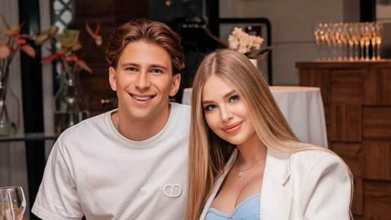 Страдала от звездного отчима и влюбилась в лидера сборной Украины: кто жена Забарного и почему влюбленные живут как пенсионеры