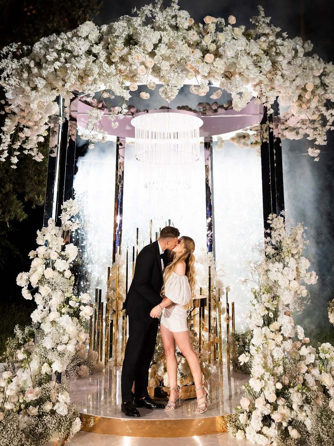 Страдала от звездного отчима и влюбилась в лидера сборной Украины: кто жена Забарного и почему влюбленные живут как пенсионеры