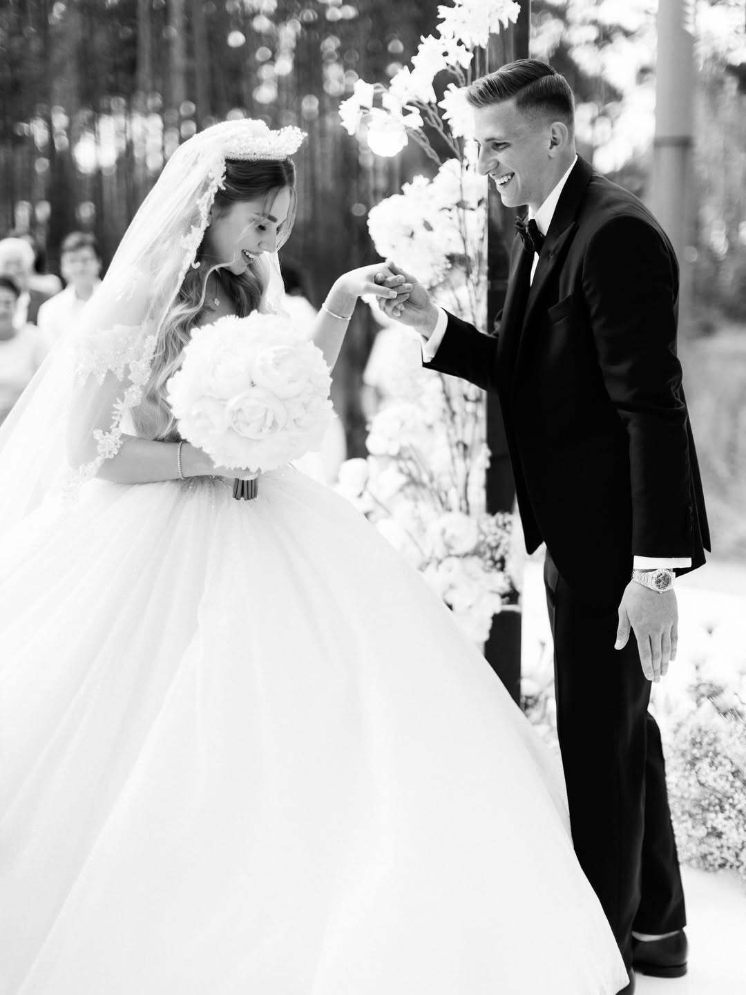 Страдала от звездного отчима и влюбилась в лидера сборной Украины: кто жена Забарного и почему влюбленные живут как пенсионеры