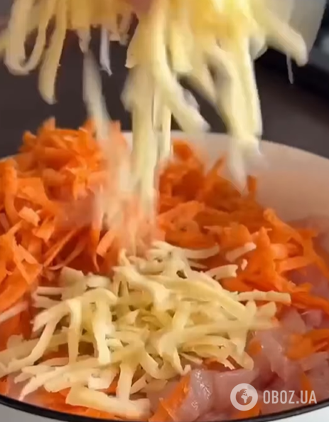 Сочные куриные оладьи с сыром: какой ингредиент добавить для нежного вкуса