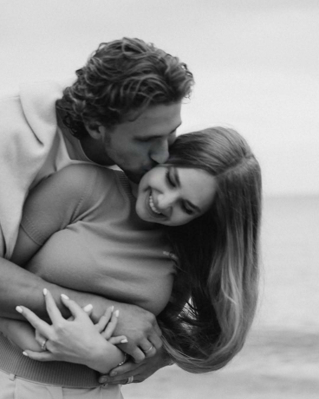 Страдала от звездного отчима и влюбилась в лидера сборной Украины: кто жена Забарного и почему влюбленные живут как пенсионеры