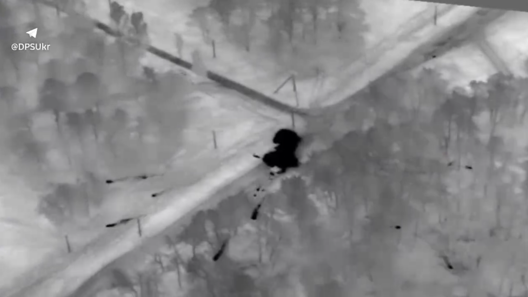 Техника уничтожена дотла: пограничники разбомбили позиции оккупантов на юге. Видео