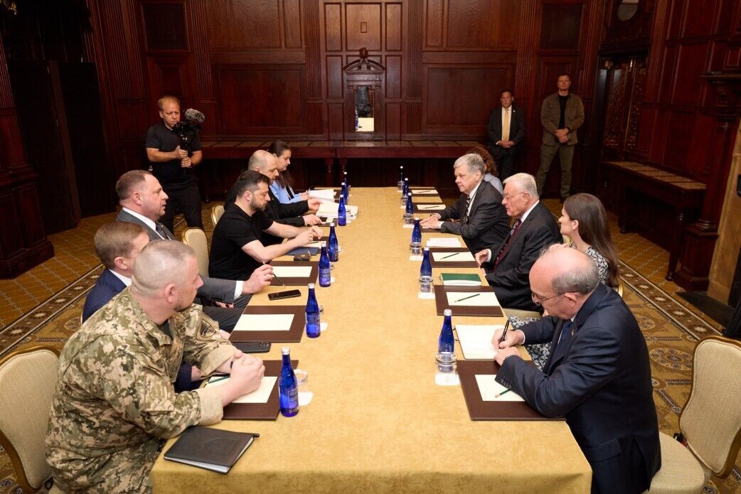 Зеленський зустрівся зі спецпредставником Трампа Келлогом: подробиці й фото