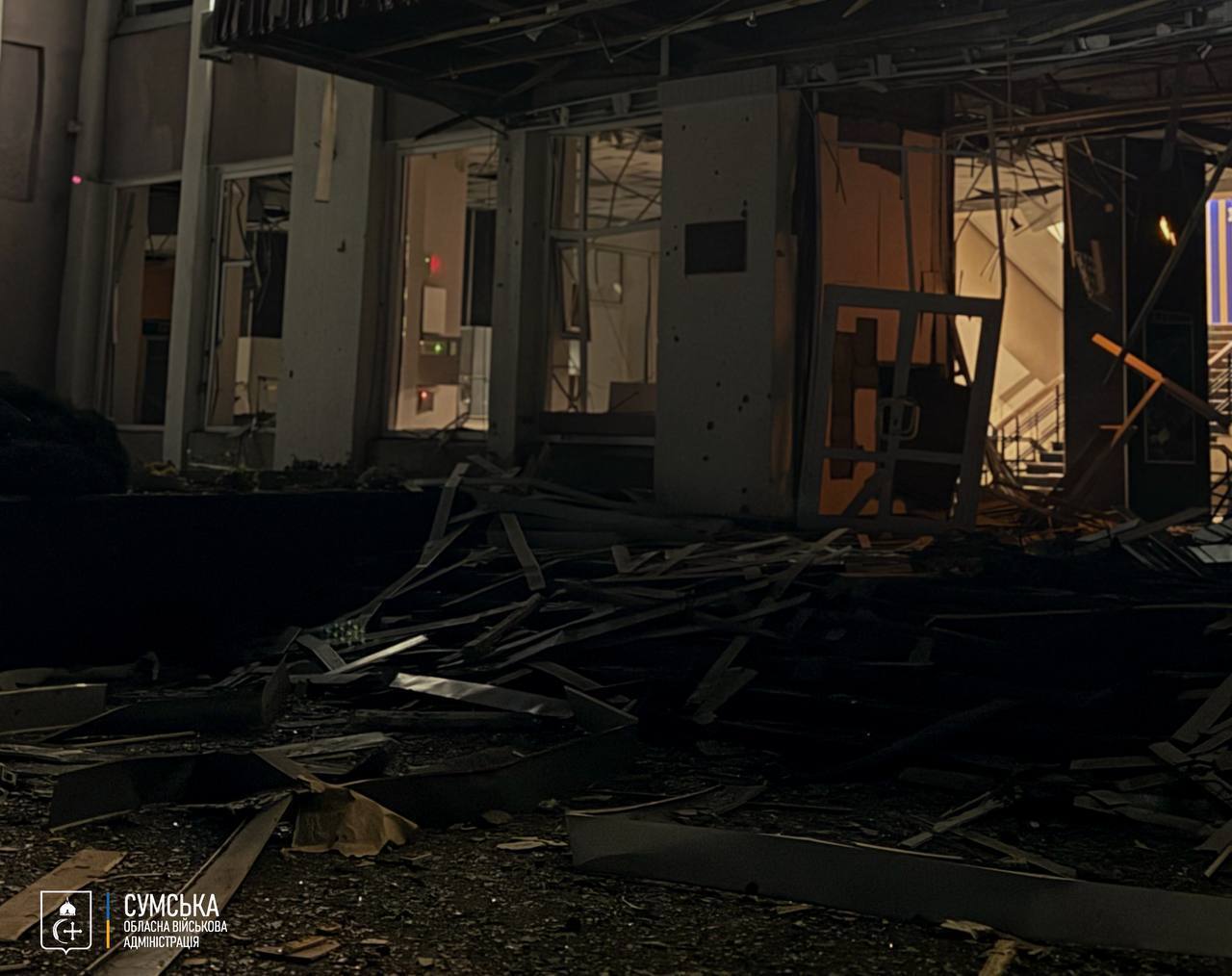 Ворог ударив балістикою по Харкову і Сумах: 11 постраждалих, серед них – дівчинка. Фото