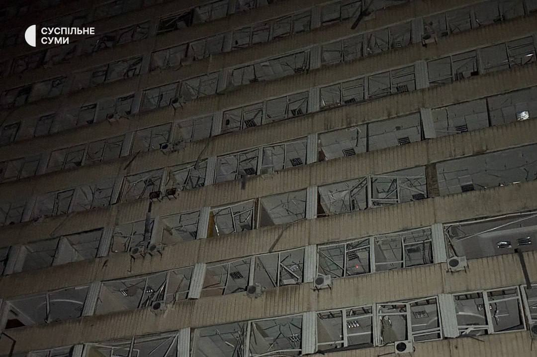 Ворог ударив балістикою по Харкову і Сумах: 11 постраждалих, серед них – дівчинка. Фото