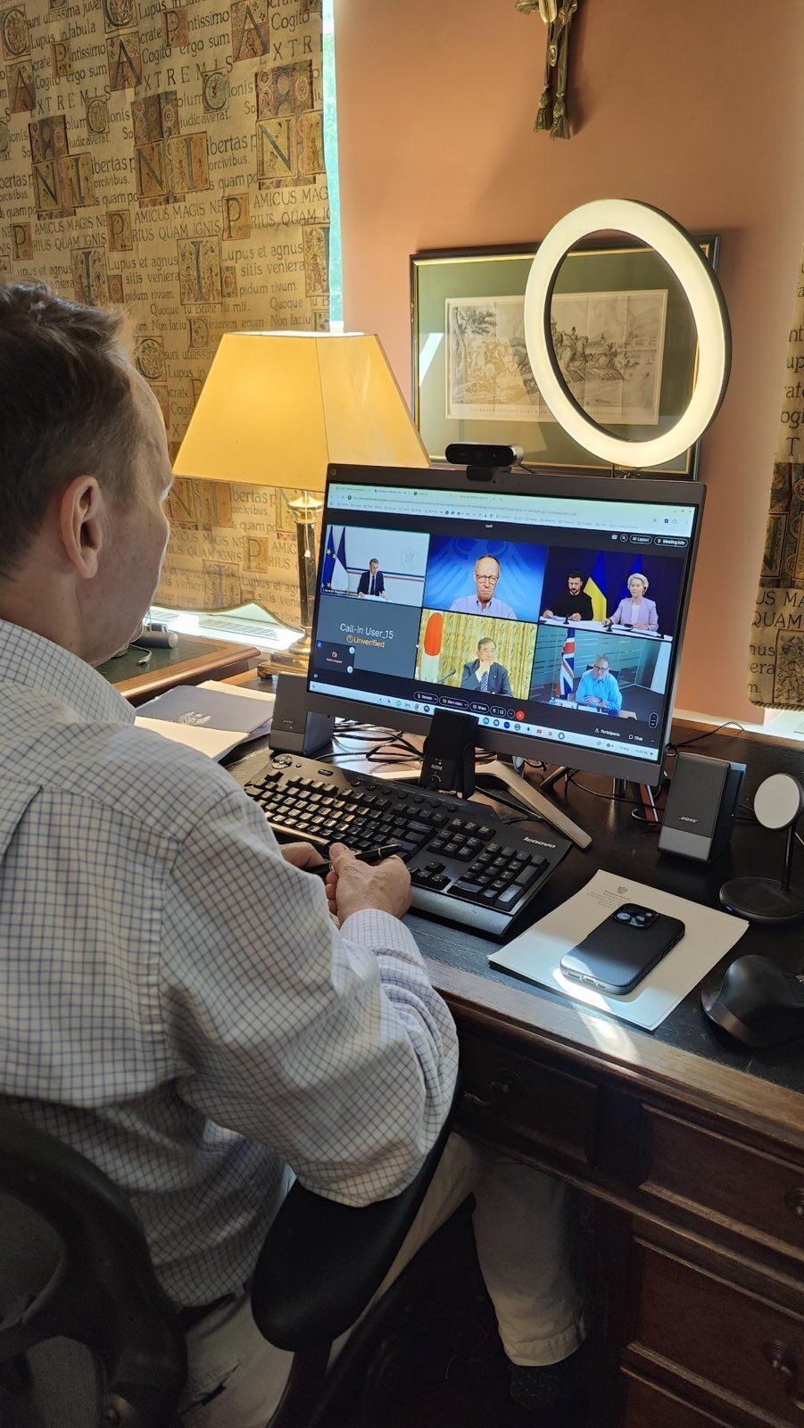 "Треба тиснути на агресора, а не на жертву": Сікорський висловився про переговори в США