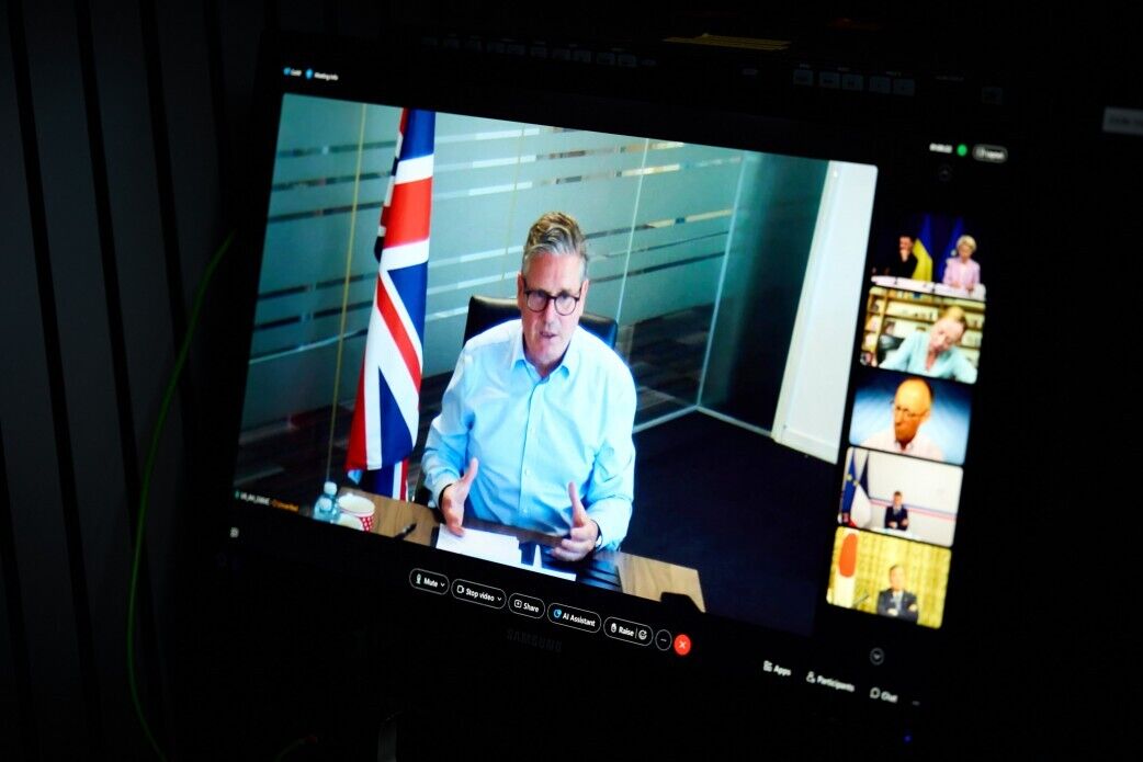 Коалиция желающих готова разместить войска в Украине, но есть нюанс: заявление Стармера и Макрона