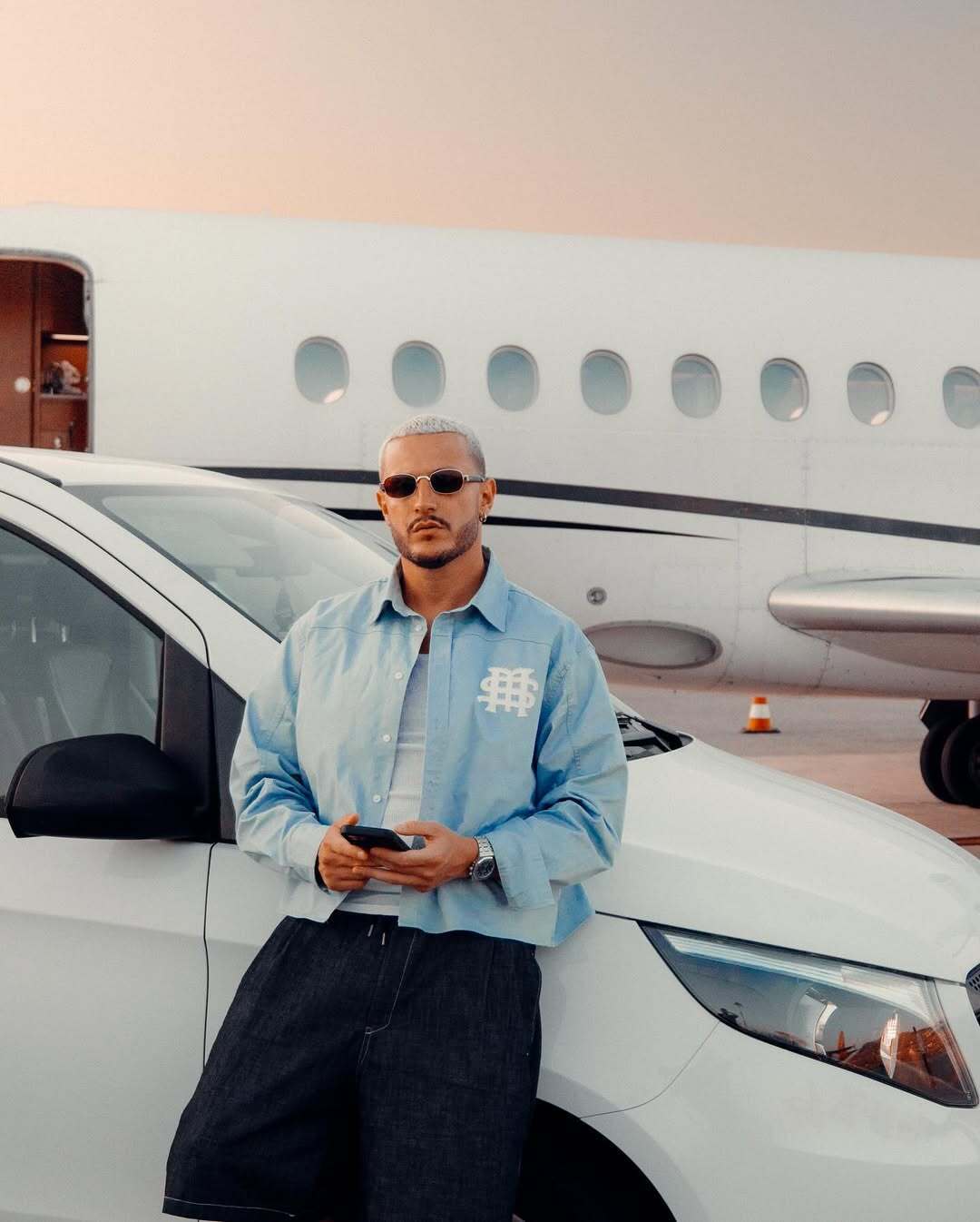 Один из лучших диджеев мира, который выступал в Украине, согласился на концерт в Москве: росмедиа узнали условия и райдер