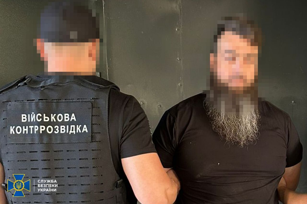 В Киеве ликвидировали еще одну схему для уклонистов: у причастных к "бизнесу" изъяли более 17 млн грн. Фото