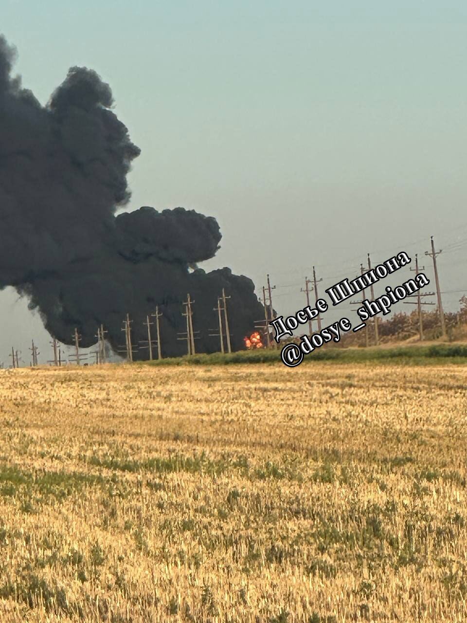 Нічого живого не залишилось: Сили оборони на Запоріжжі знищили російський потяг з залізничними цистернами. Фото