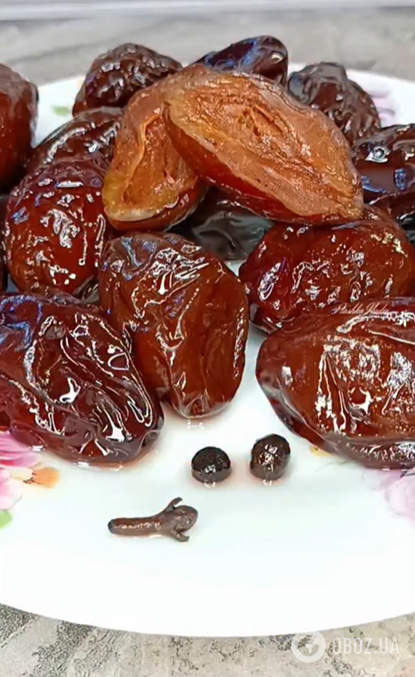 Как вкусно замариновать сливы на зиму: делимся рецептом пикантной закуски