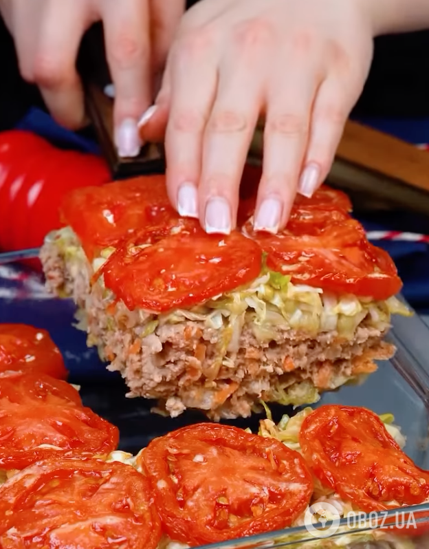 Простіше, ніж голубці: легка та корисна запіканка з капусти та фаршу