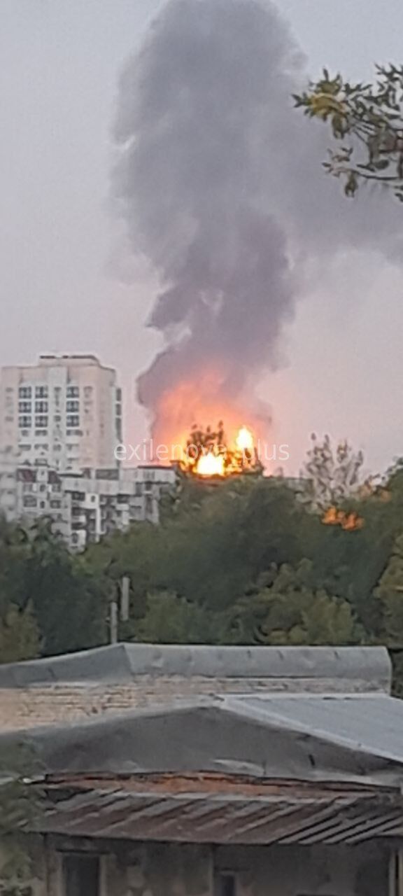 Подтверждено попадание: в Генштабе раскрыли данные о результатах атаки на нефтеперерабатывающие заводы и другие стратегические объекты в России. Фото и видео
