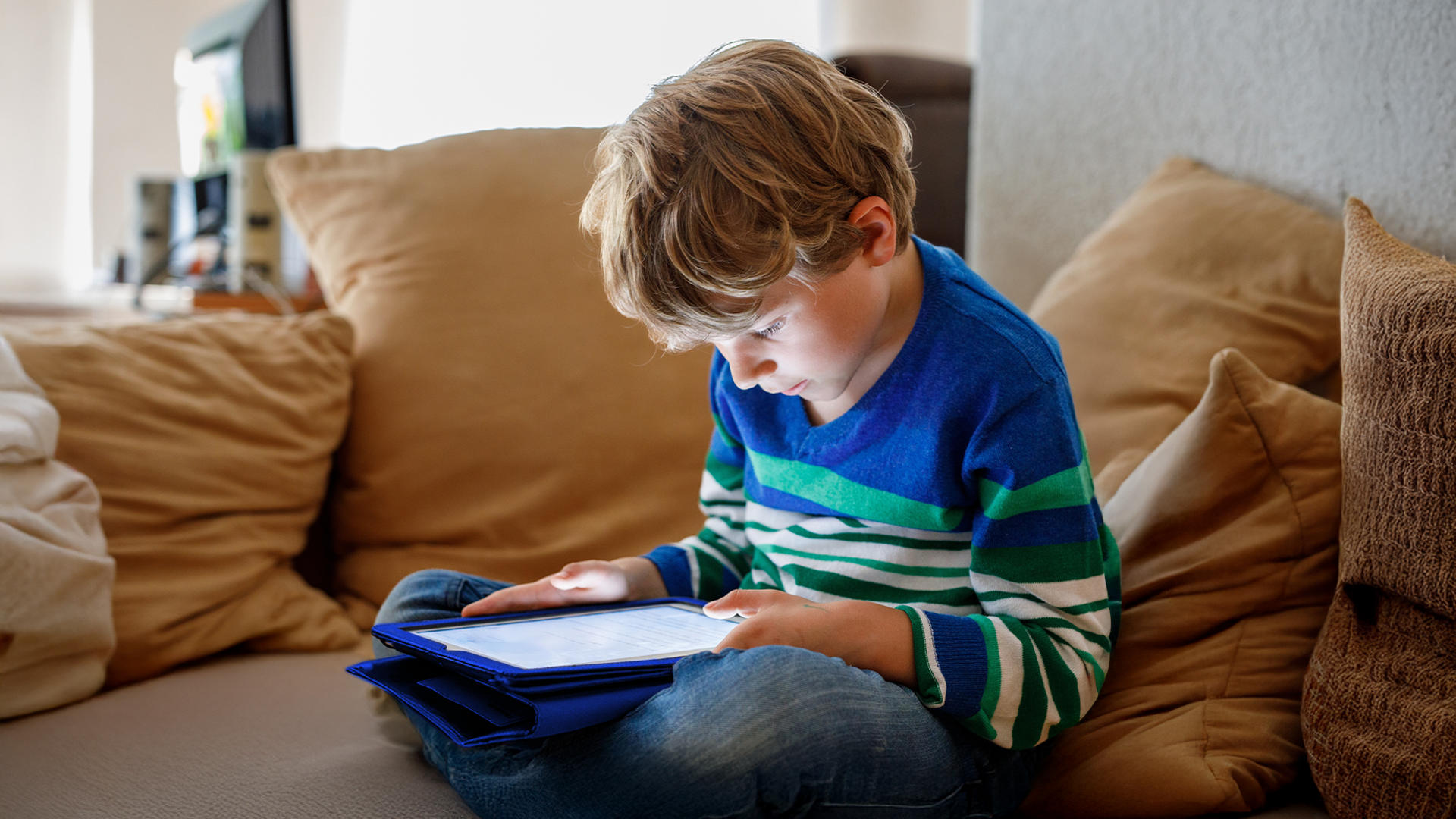 Готовимся к школе без паники: рюкзаки, финансовые лайфхаки и подготовка к ВНО