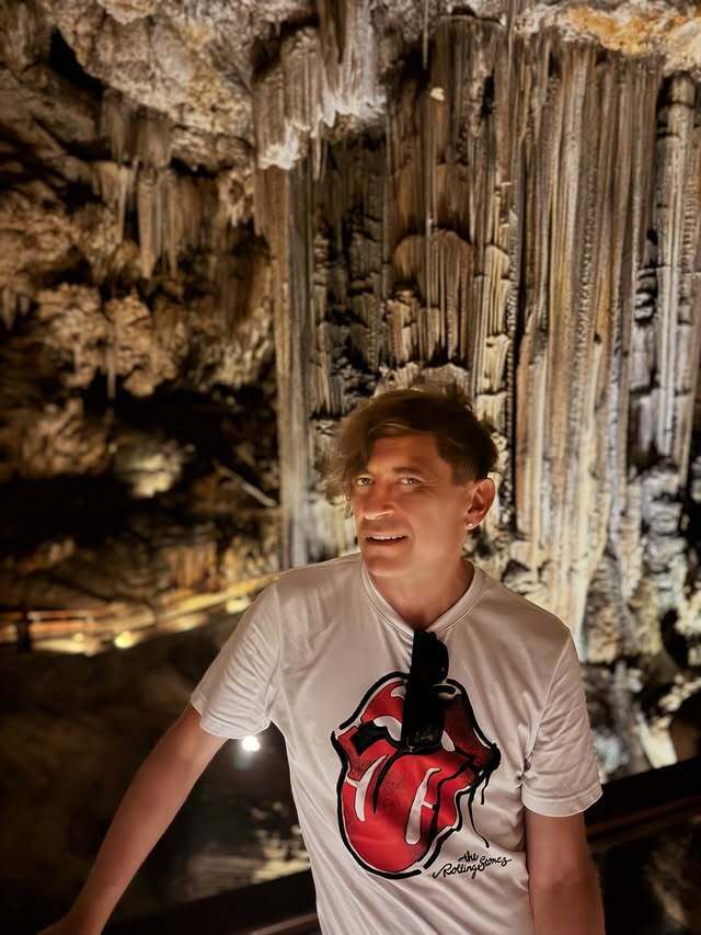 Друзі отримали повістки, а "еліта" відпочиває на віллі: Льова з "Бі-2" розсекретив, хто з пропагандистів виїхав з Росії