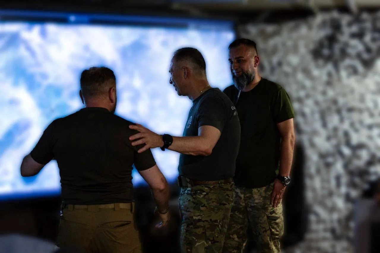 Ворог посилює тиск на півночі Донеччини: Сирський відвідав українські підрозділи і розповів про ситуацію. Фото