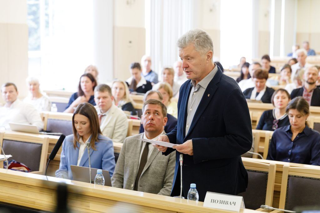 Судебный процесс ВС показал, что санкции против Порошенко введены на основании сфальсифицированных документов, – адвокаты