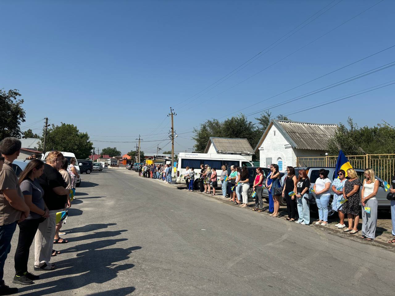"Був прикладом мужності та стійкості": на Запоріжжі попрощалися з захисником, який загинув на Сумщині. Фото
