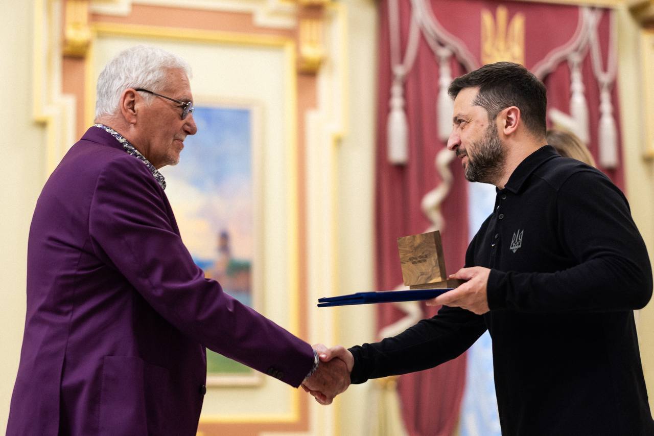 Зеленський вручив відзнаки "Національна легенда України" з нагоди Дня Незалежності. Фото й відео