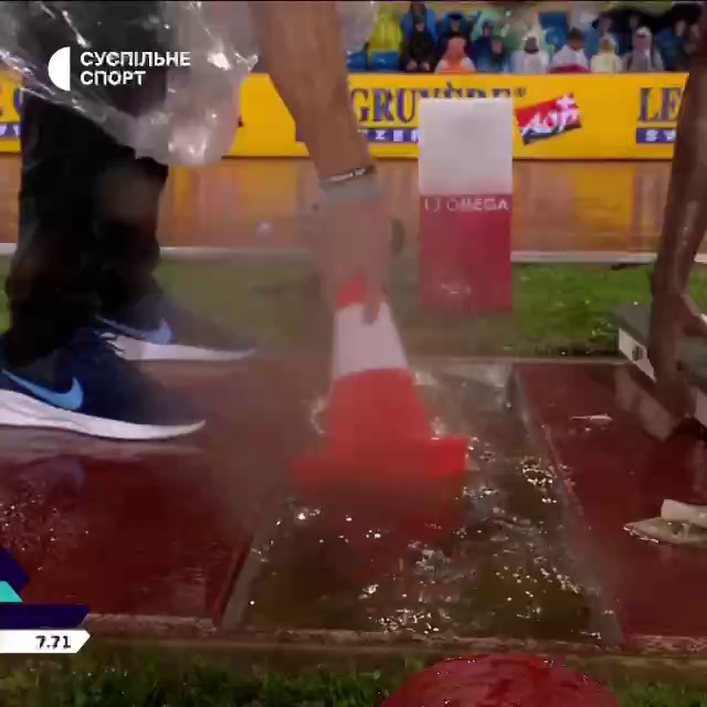 "Я такого никогда не видел! Впервые в истории легкой атлетики!" На Бриллиантовой лиге произошел поразительный случай. Видео