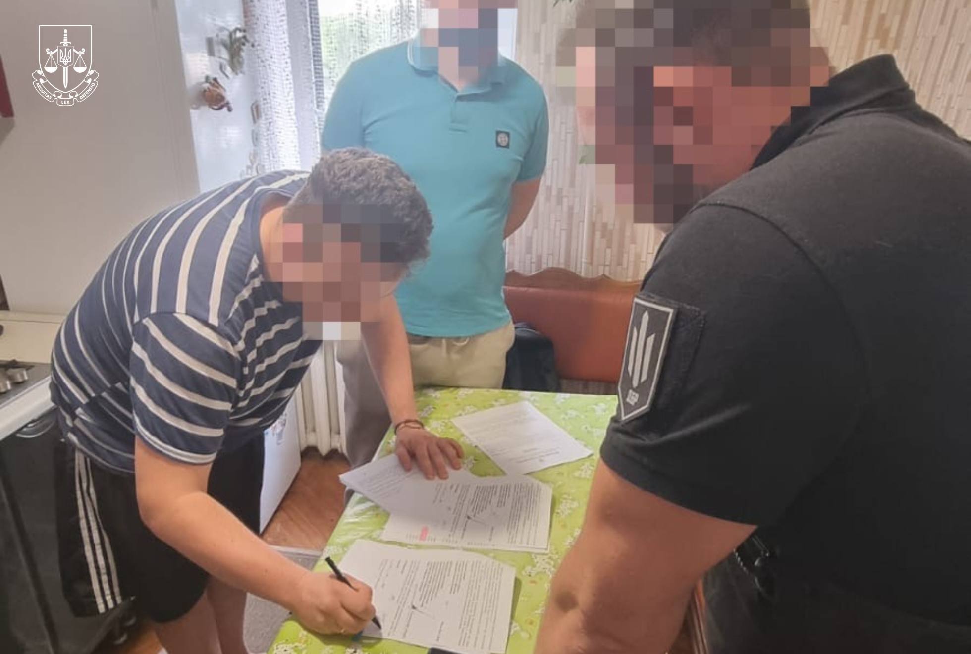 Минобороны закупило для ВСУ некачественные очки-маски