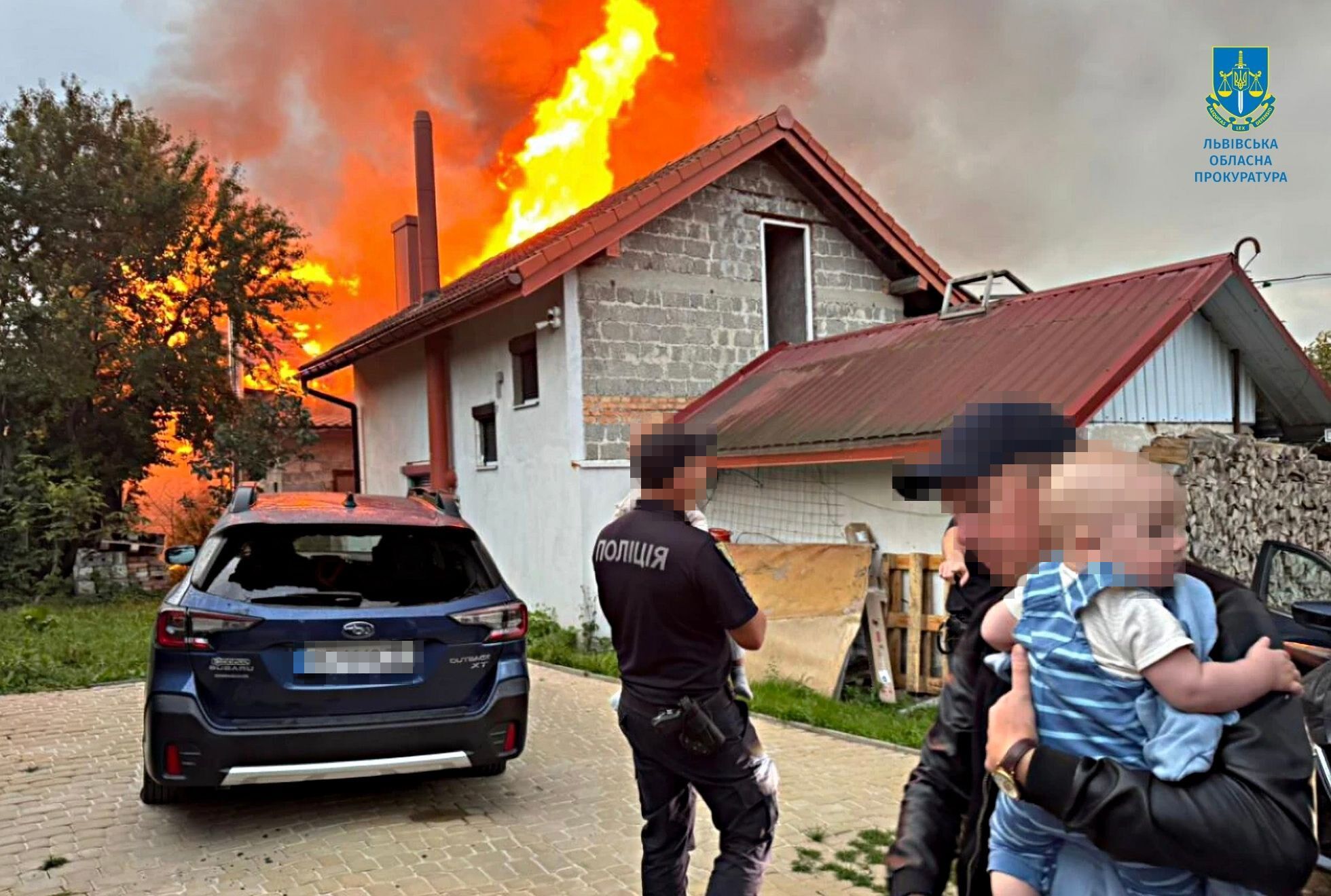 Росія вдарила по Львову дронами та ракетами: є загиблий і постраждалі. Фото й відео