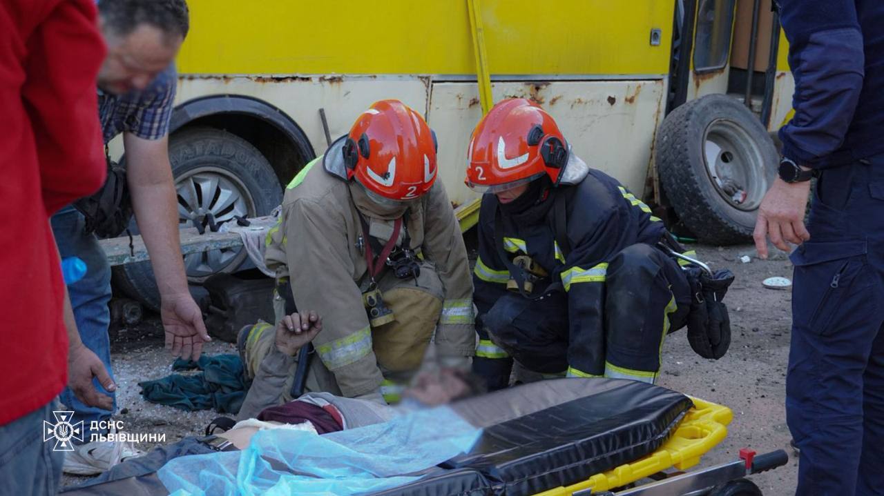 Обстріл Львова