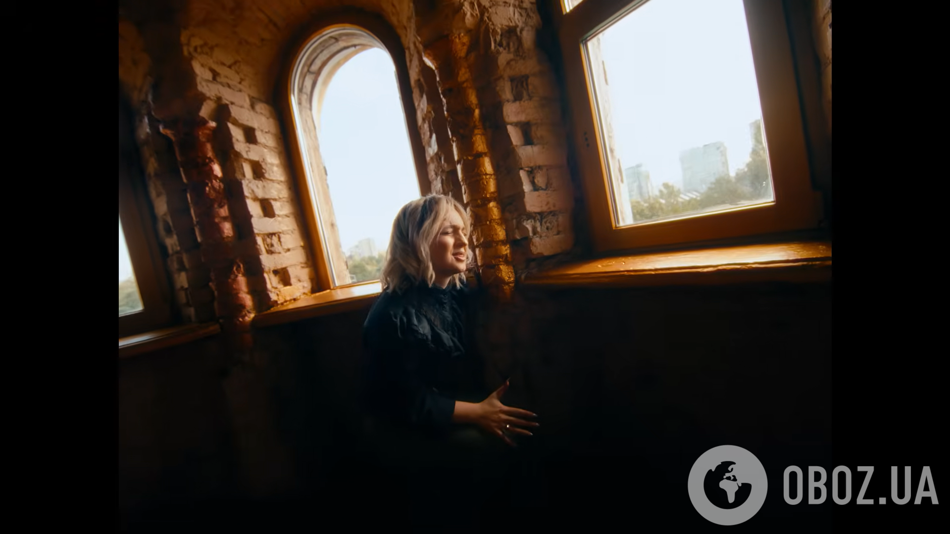 "Напоминает принцессу Диану в юности": Klavdia Petrivna поразила кардинальной сменой имиджа и новой прической. Фото