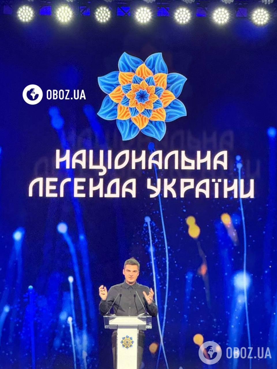 Приїхав з окопу і зірвав овації: старший син Василя Зінкевича вразив залу і президента потужною промовою на врученні "Національної легенди"