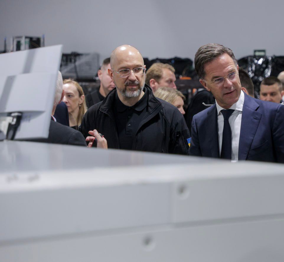 "Важливе фінансування": Рютте показали український потенціал виробництва дронів. Фото й відео