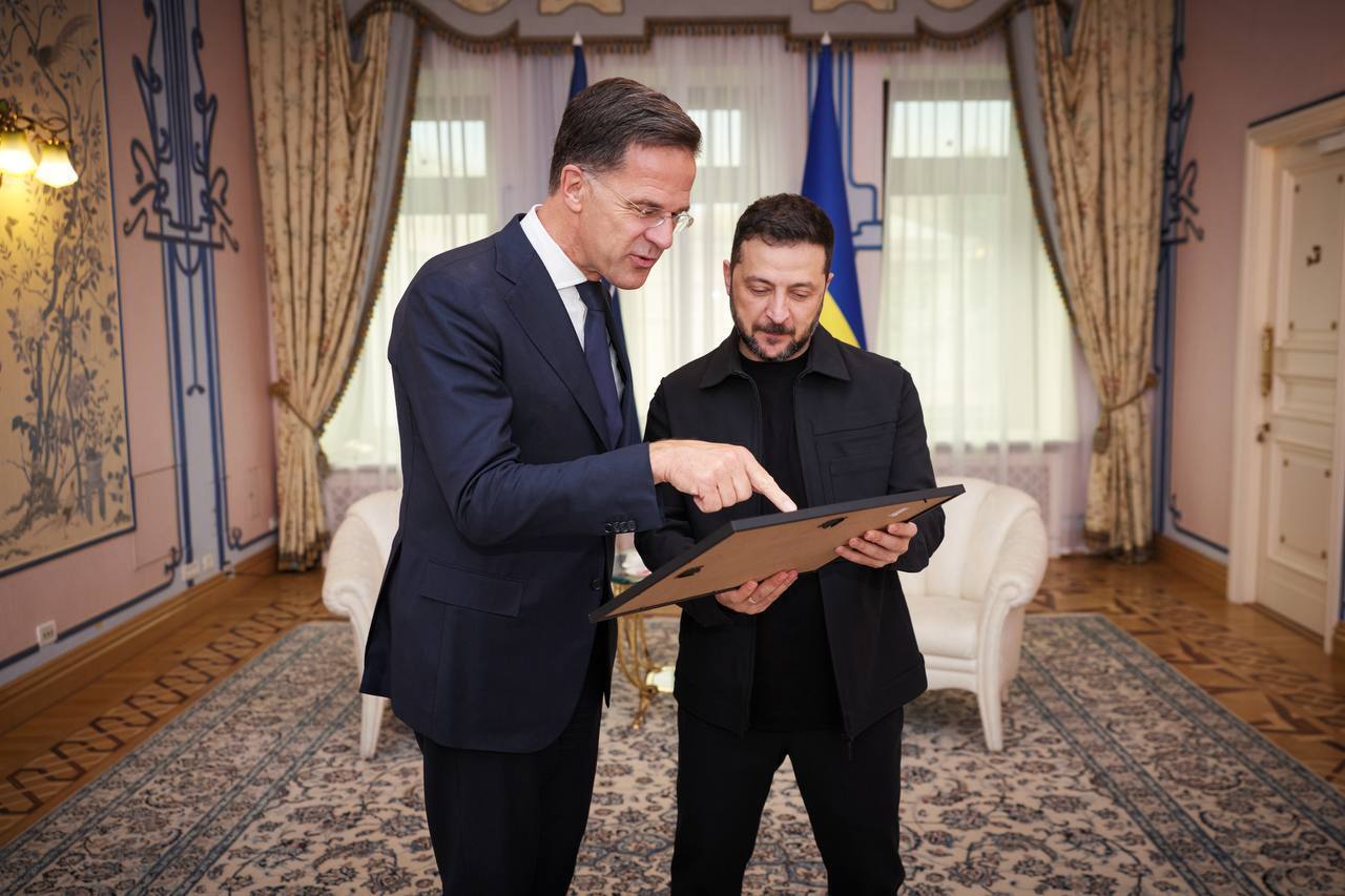 Зеленский в Киеве провел встречу с Рютте и назвал "единственного человека", способного остановить Путина. Фото и видео