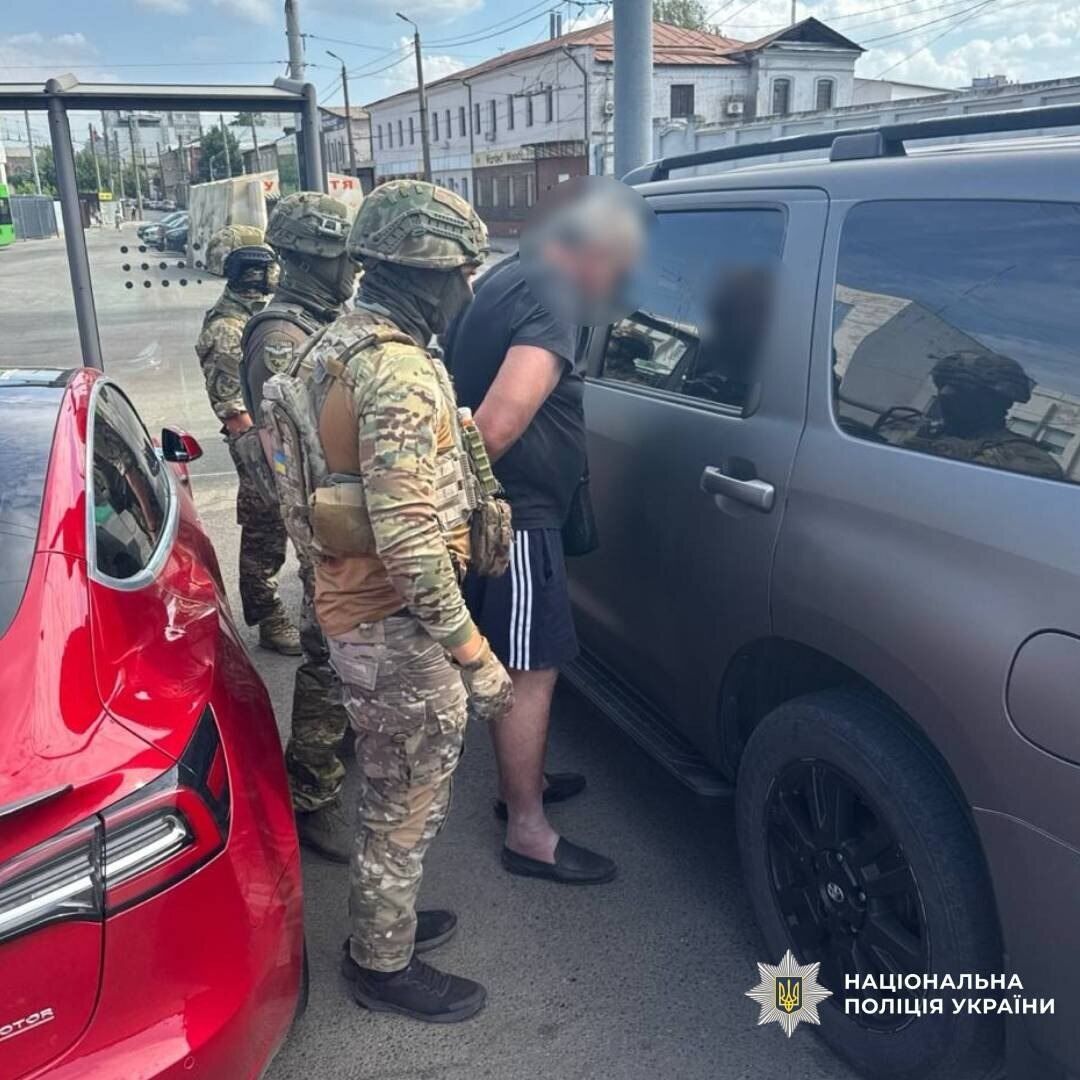 Связали и требовали деньги: на Харьковщине задержали нападавших на мать военнослужащего ВСУ. Фото