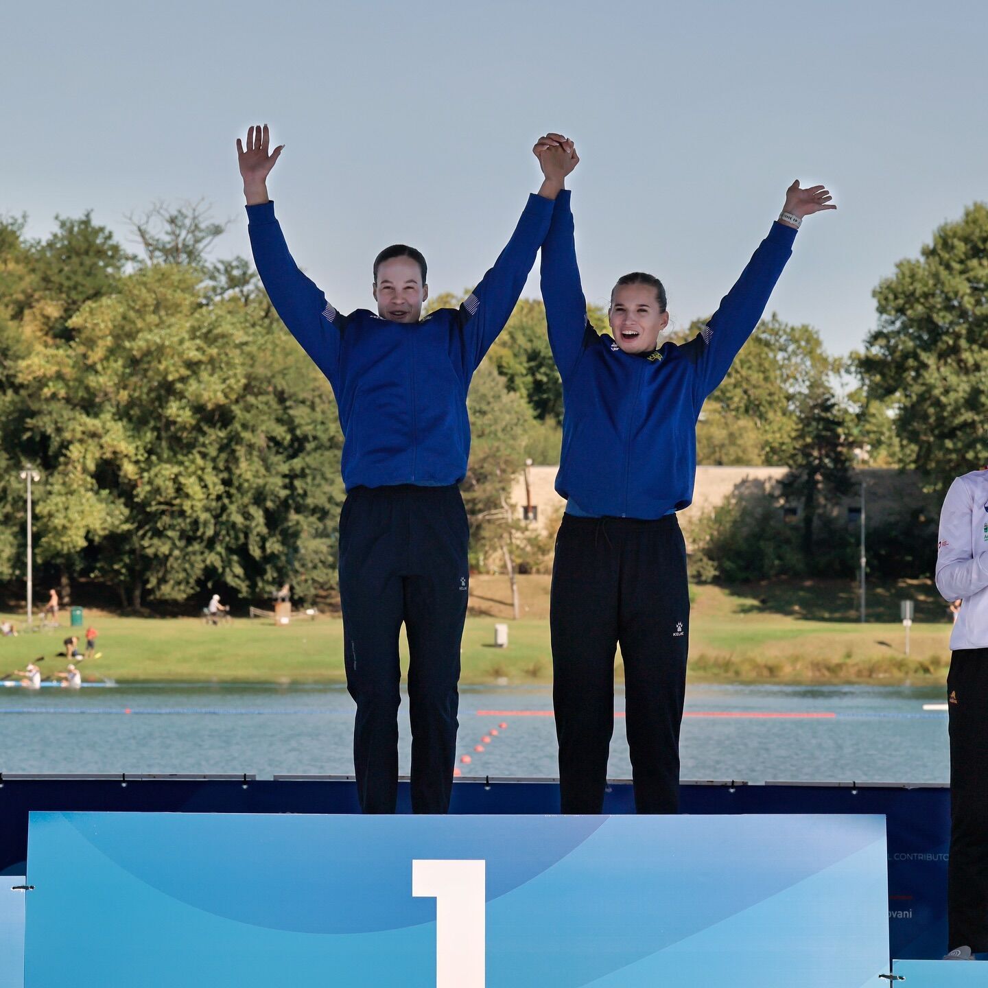 Украина завоевала "золото" чемпионата мира по гребле, на 0.72 секунды опередив Россию. Видео