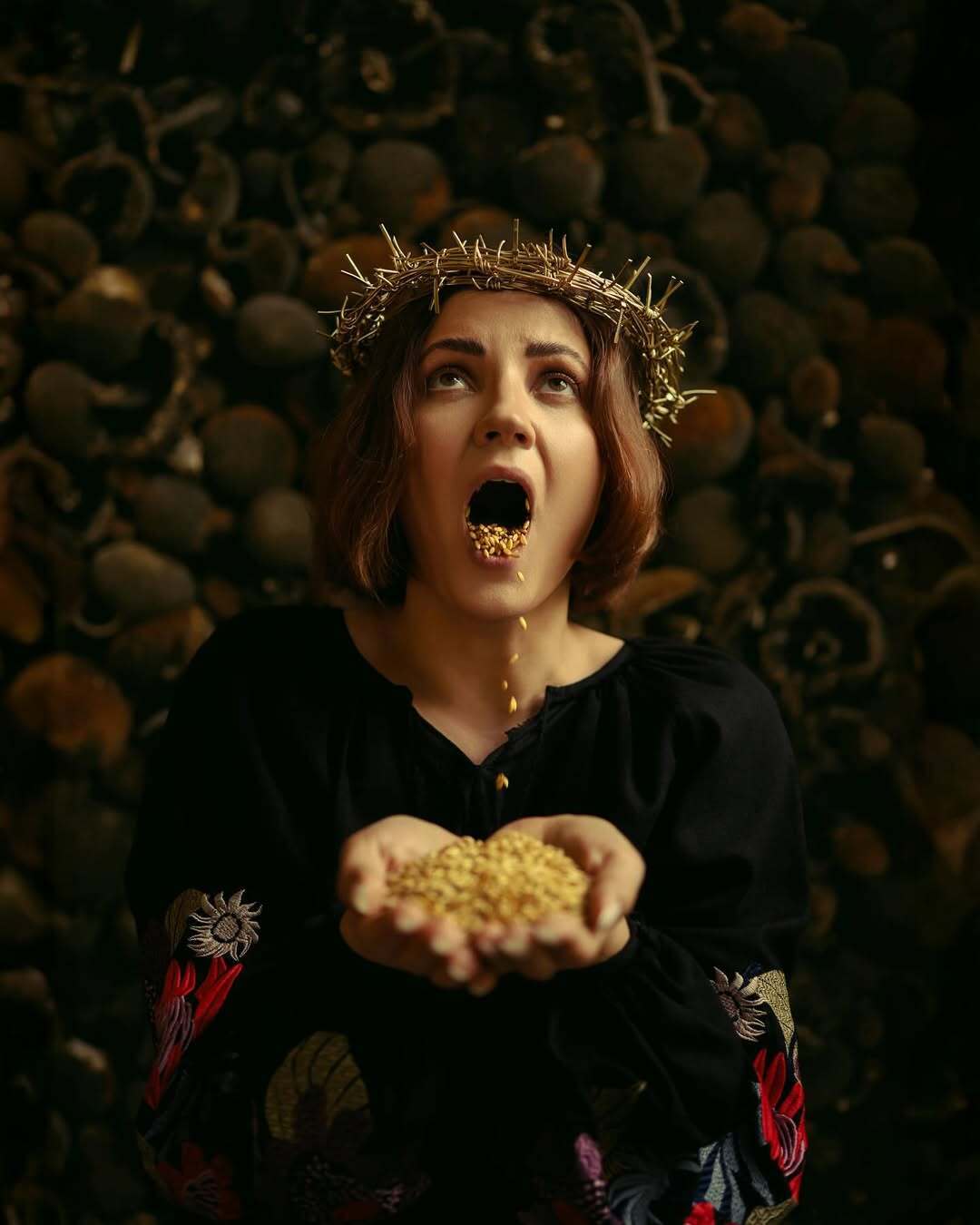 Оля Цибульская объяснила идею фотосессии в терновом венке, которая собрала шквал критики в сети