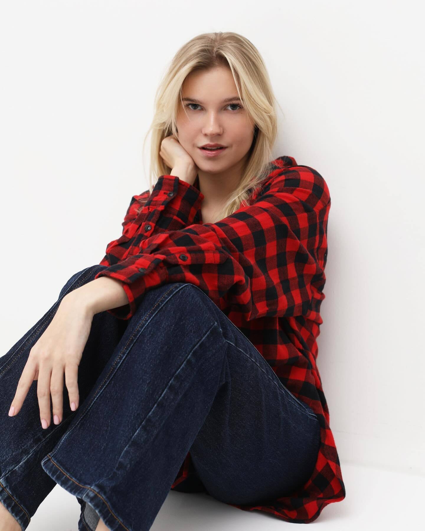 Российская фигуристка сменила гражданство, отказавшись от РФ, но ее все равно не пустили в Польшу на международный турнир