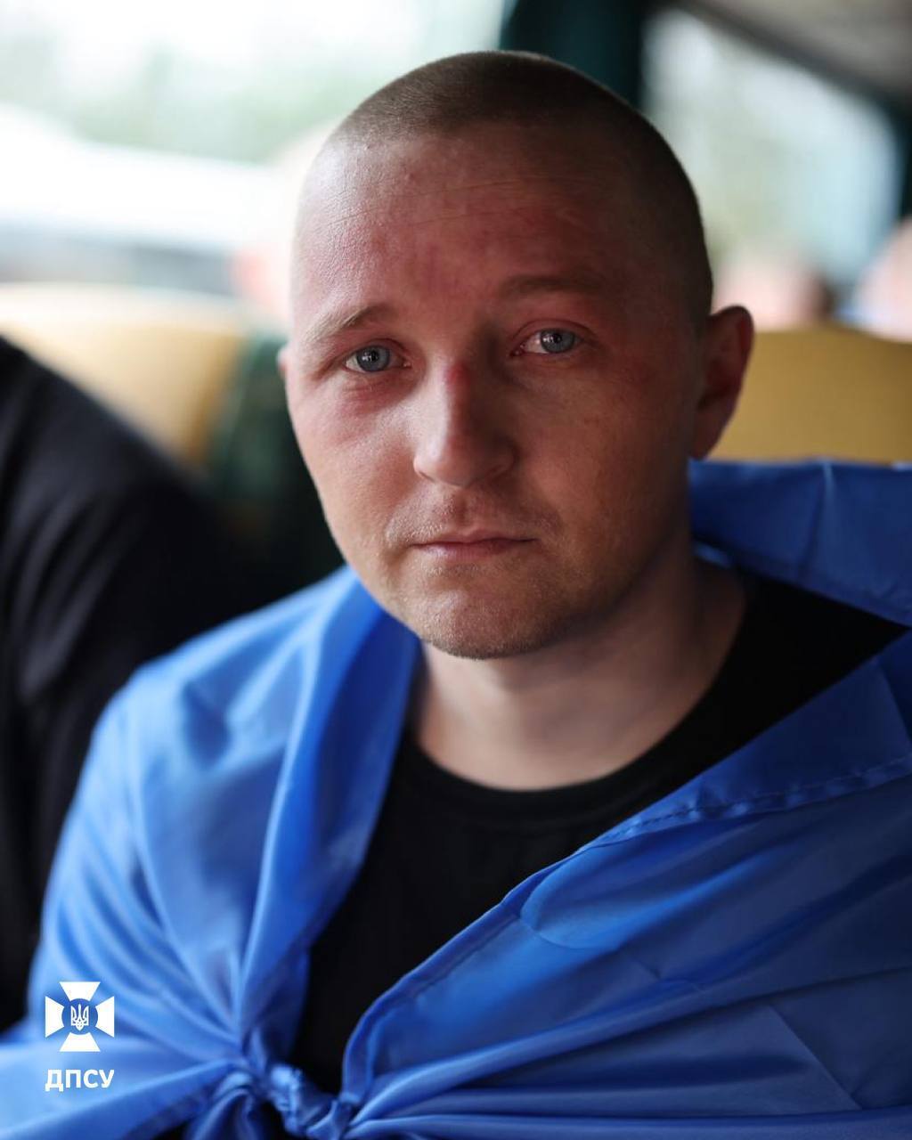 Україна та РФ провели обмін полоненими: повернулися військові й цивільні. Фото і відео