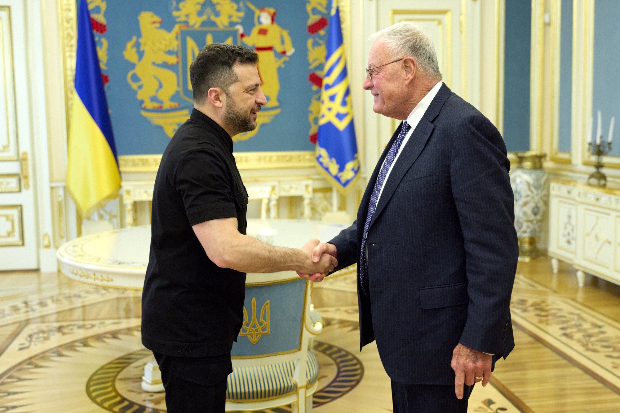 Зеленский встретился с Келлогом: обсудили санкции против РФ, гарантии безопасности и саммит в Вашингтоне. Видео