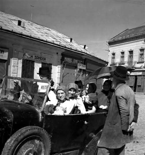 Старий Хуст: у мережі показали історичні фото міста