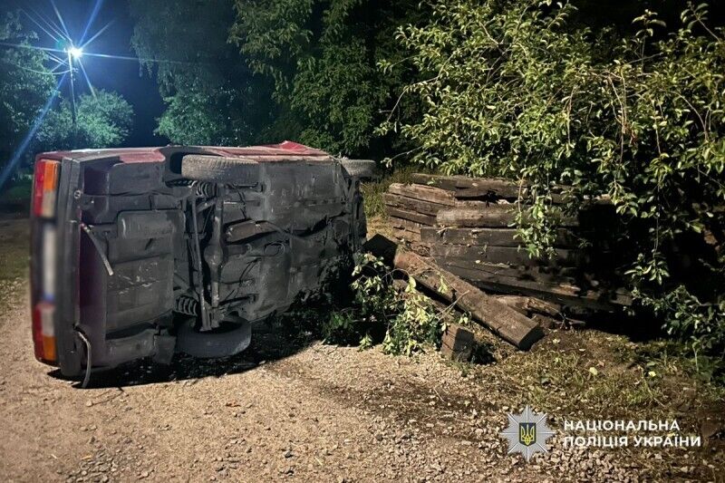 В Черкасской области пьяный водитель спровоцировал аварию: пострадали трое детей. Фото