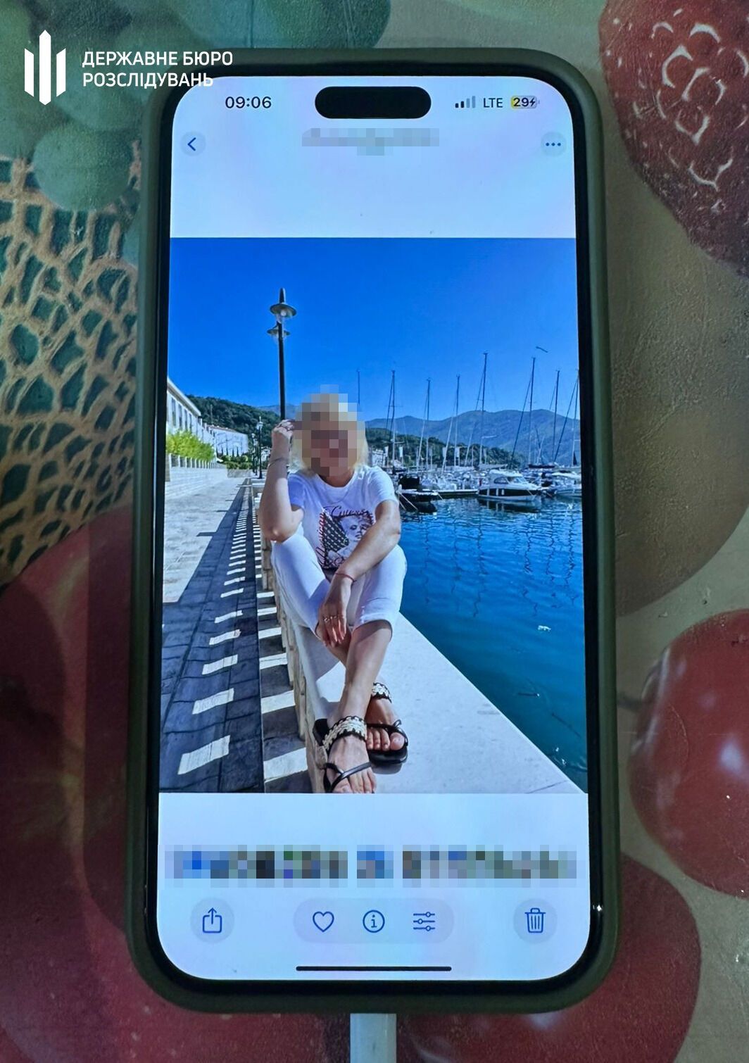 Ездила на курорты за границу вместо службы: военной с Полтавщины сообщили о подозрении