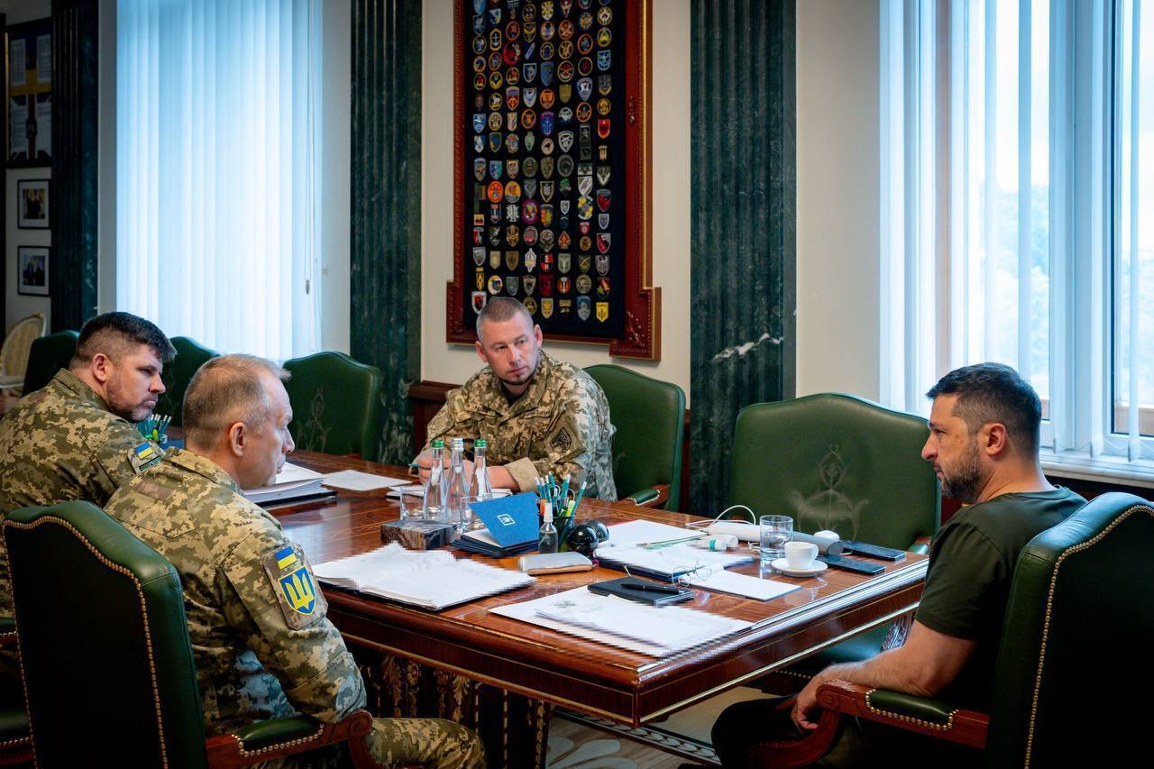 Силы обороны создают боеспособные резервы: Сырский доложил Зеленскому о ситуации на фронте