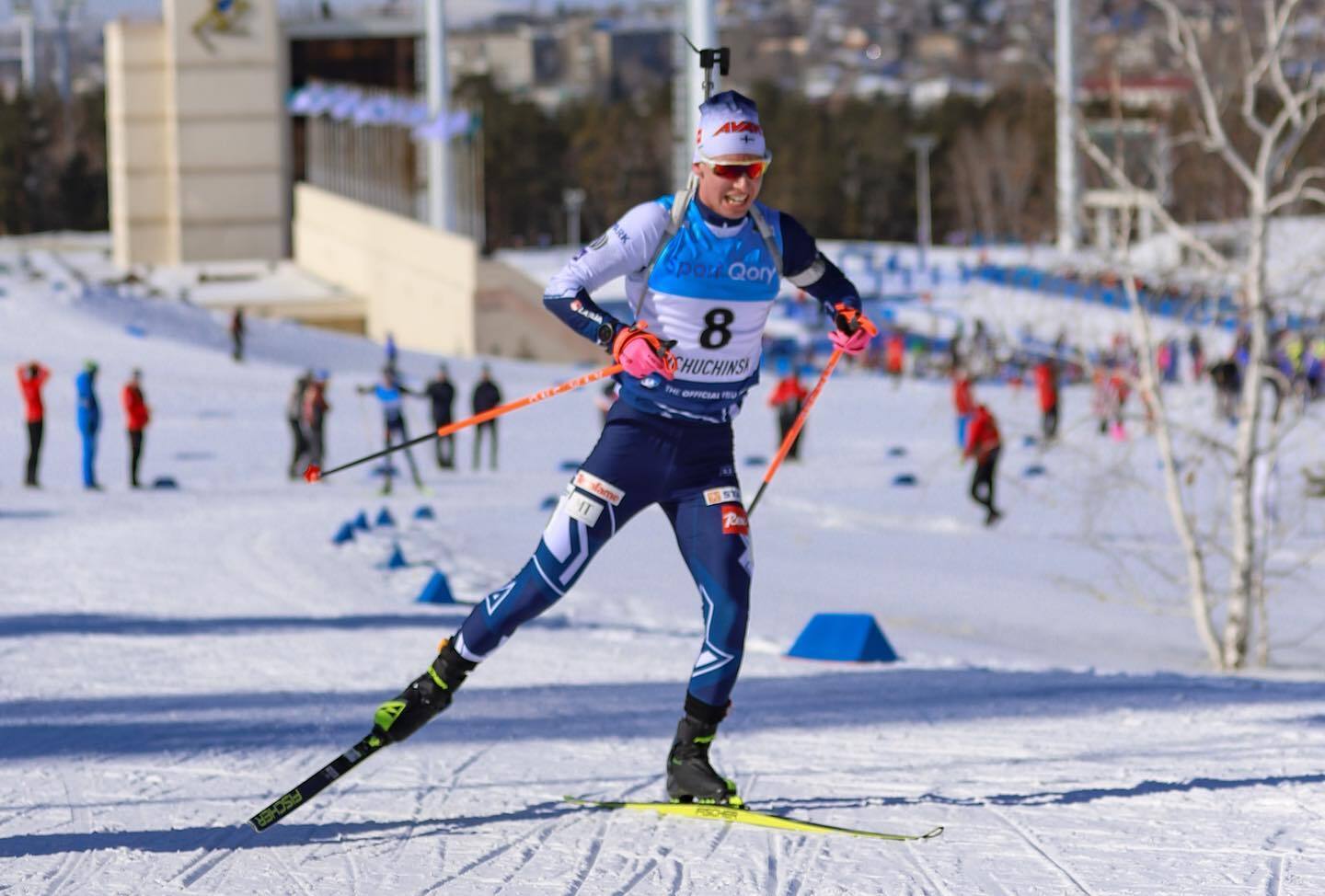 Чемпион мира по биатлону выстрелил из охотничьего ружья в лицо крестному. Что решил суд