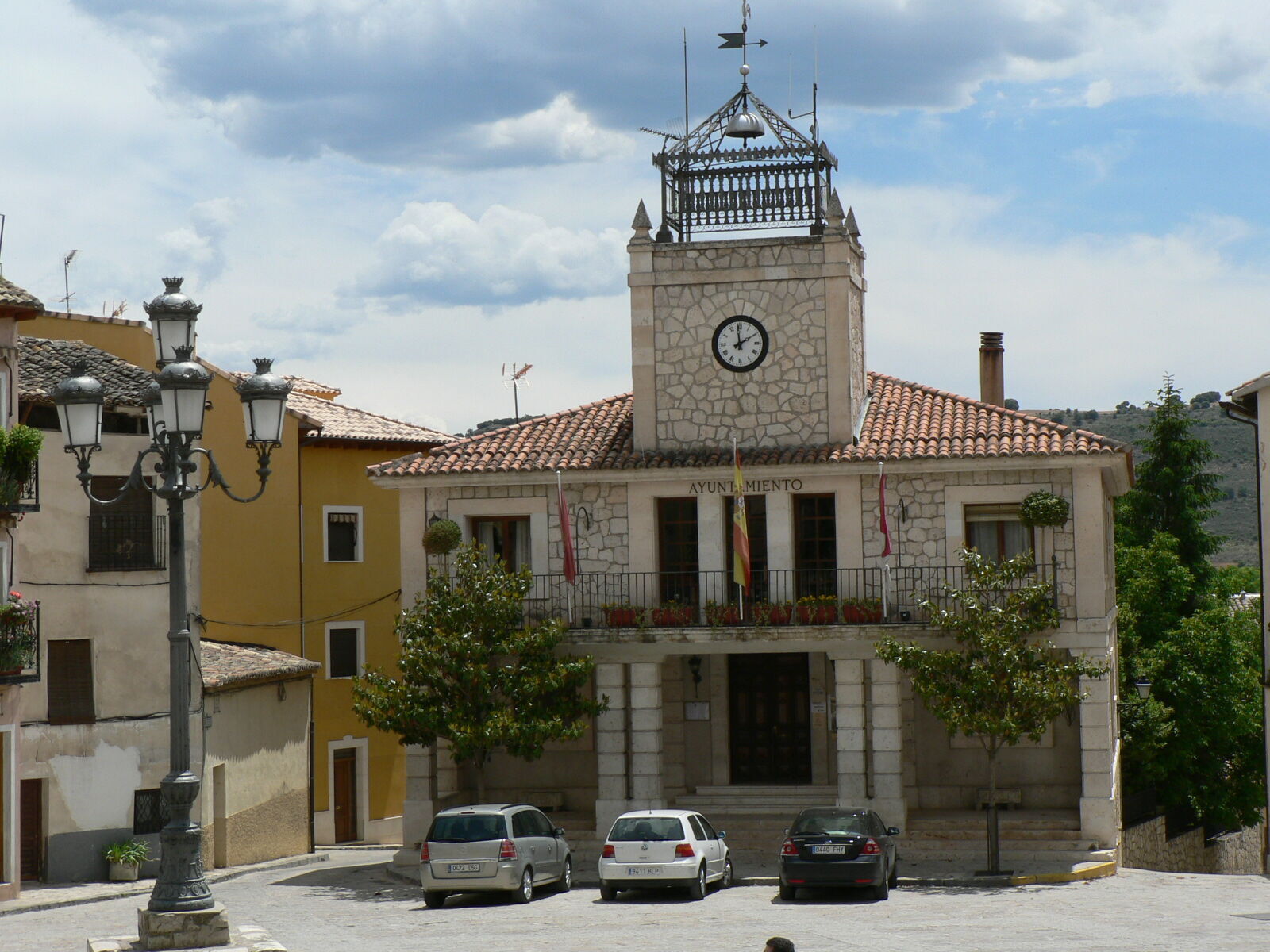 Як Тоскана: красиве місто в Іспанії вражає полями лаванди