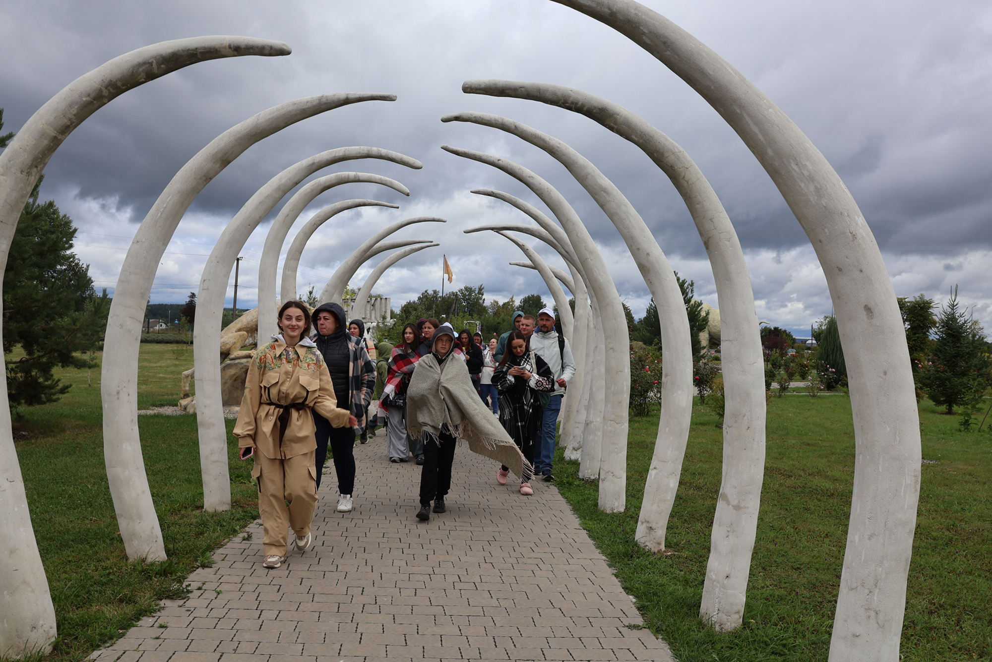 Пригоди з "Українськими вертольотами". Як бізнес організовує відпочинок для ветеранів та родин загиблих