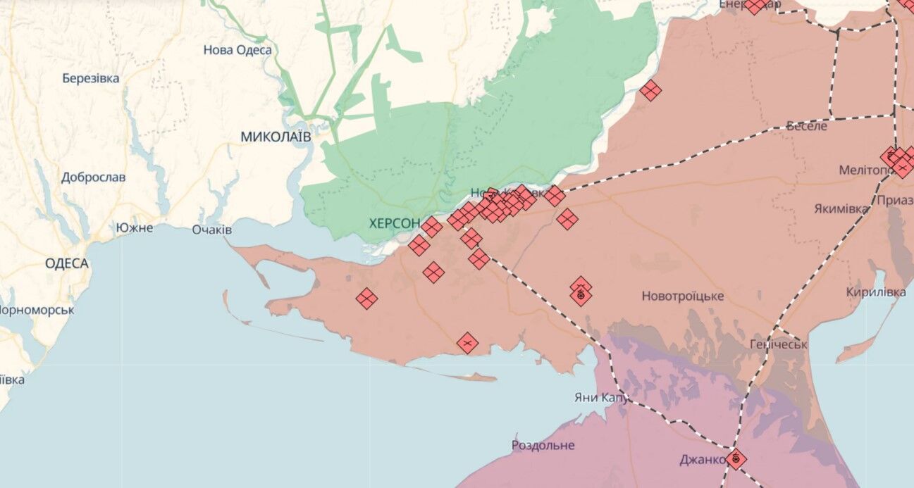 "Враг целенаправленно атакует гражданский транспорт": на трассе М-14 Херсон – Николаев возможны ограничения движения