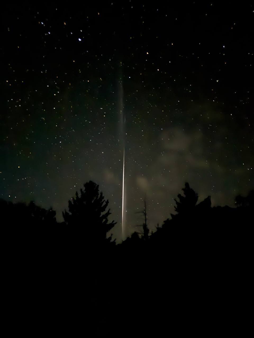 У небі над Україною помітили унікальне космічне явище. Фото