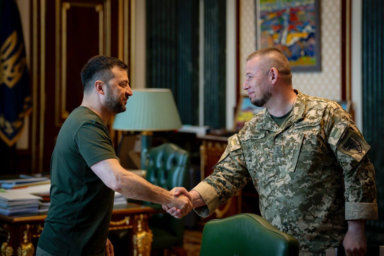 "Оборонная компонента гарантий безопасности должна быть детализирована": Зеленский провел совещание с военными и раскрыл детали. Фото