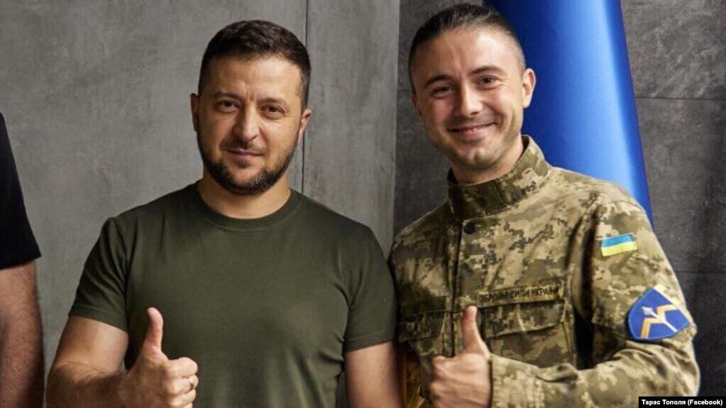 Один костюм на двоих и ноль гонорара. Тарас Тополя раскрыл неизвестные моменты из совместной работы с Владимиром Зеленским