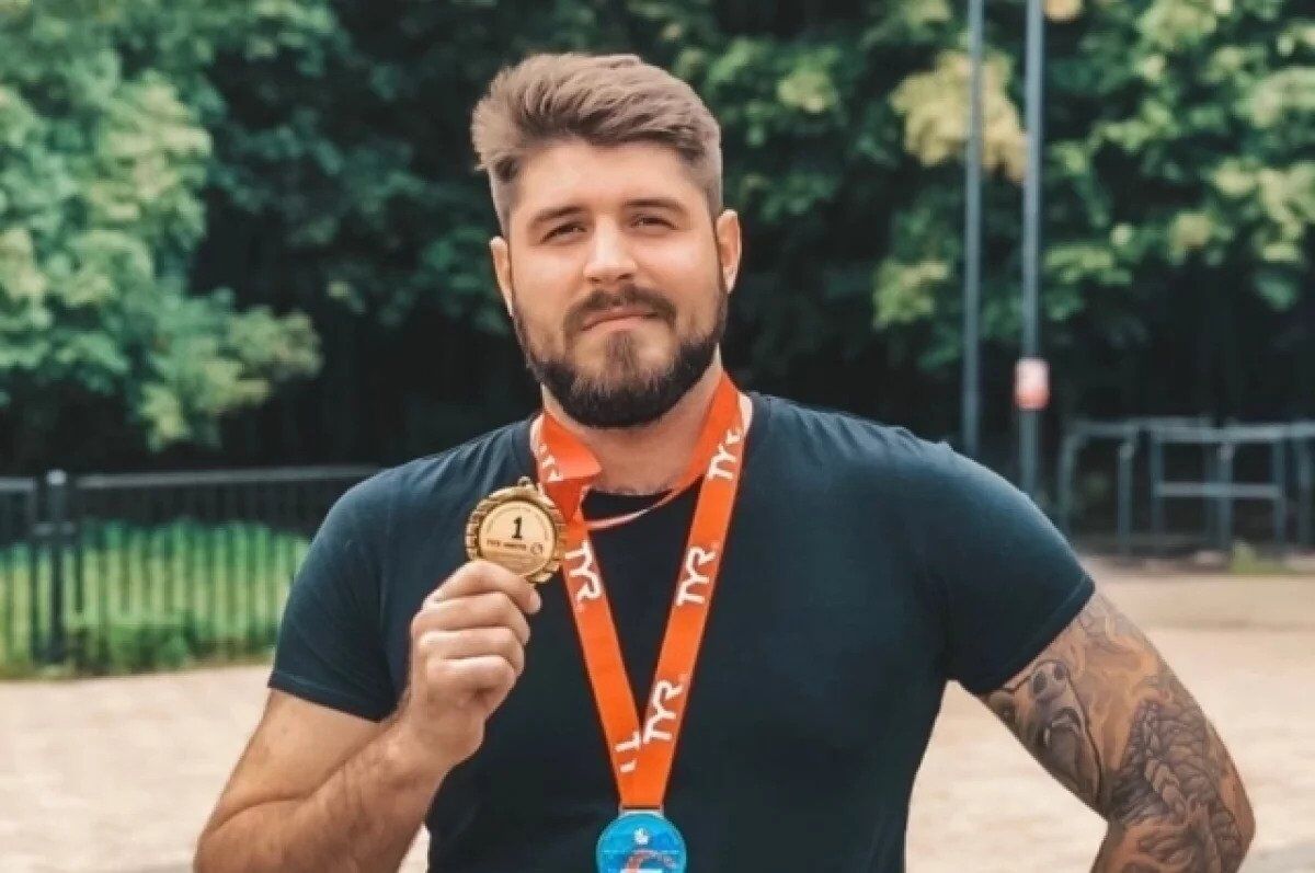 Российский пловец пропал во время заплыва в Стамбуле, а в РФ недовольны поисками турецких спасателей и полиции